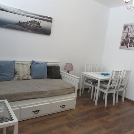Studio Apartment - Skycourts Dubai Exterior foto